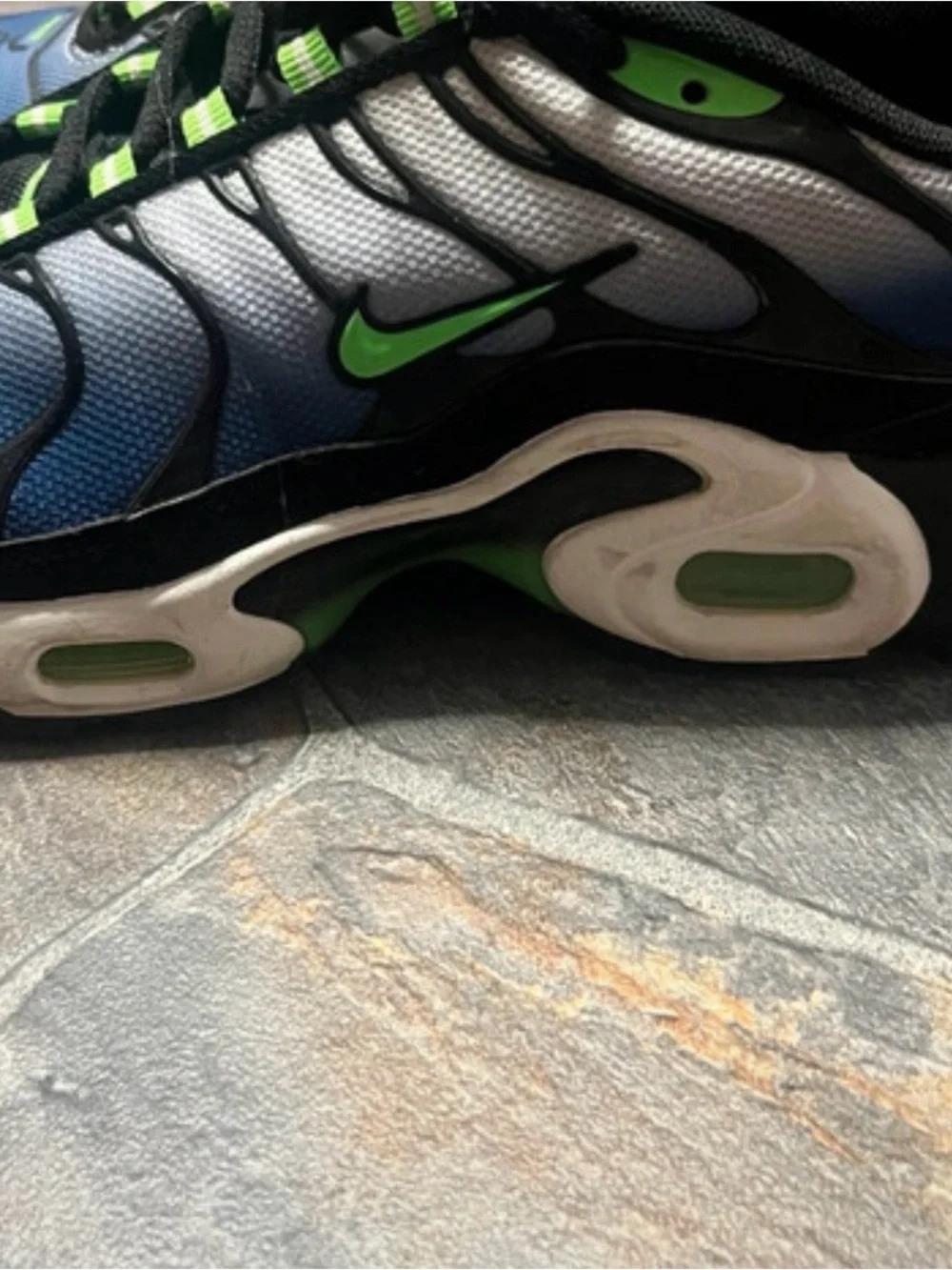 Nike sporty sneakers